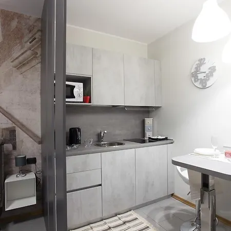 Apartment Acquaterrafuoco - *