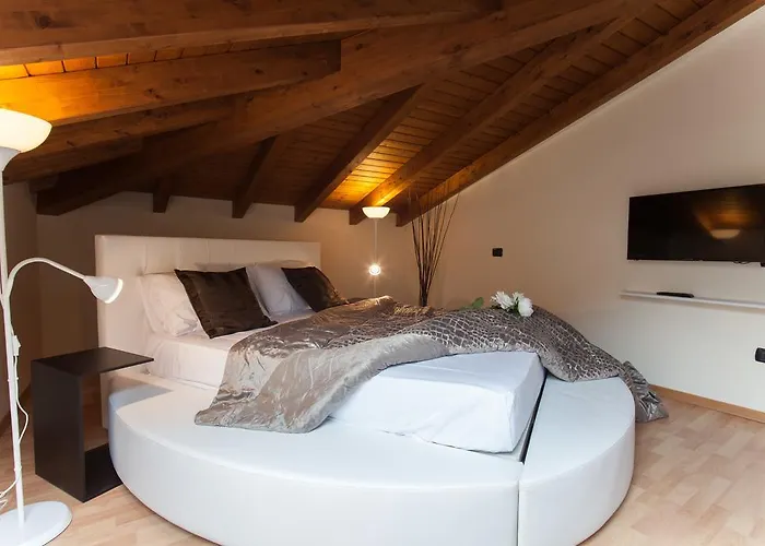Apartment Acquaterrafuoco - *